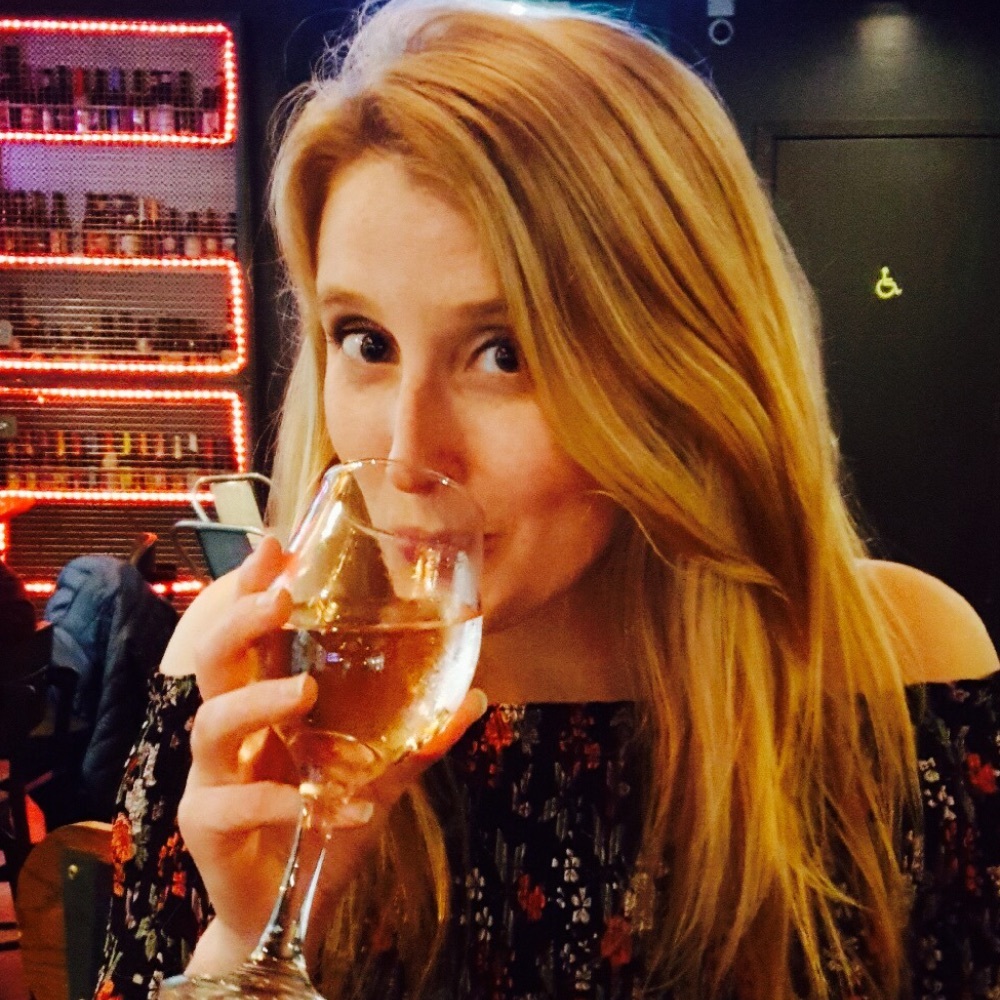 Meet your Posher, Caroline