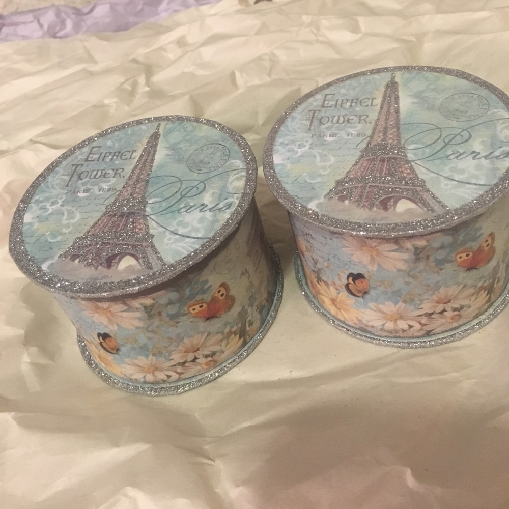 Unopened set of two lavender scented soaps