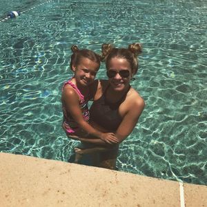 Meet your Posher, Ava