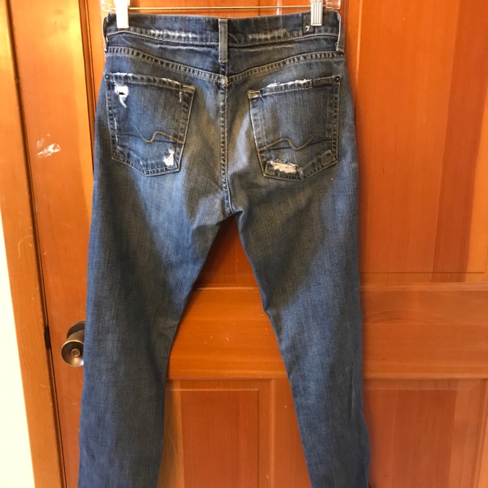 Seven for all man kind sz 25 cropped jeans.