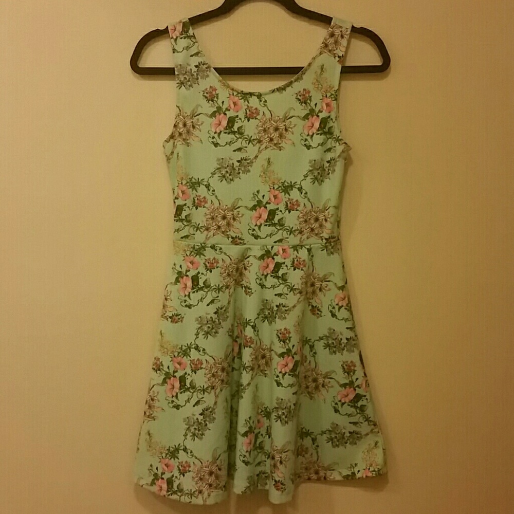 H&M Green Summer Dress