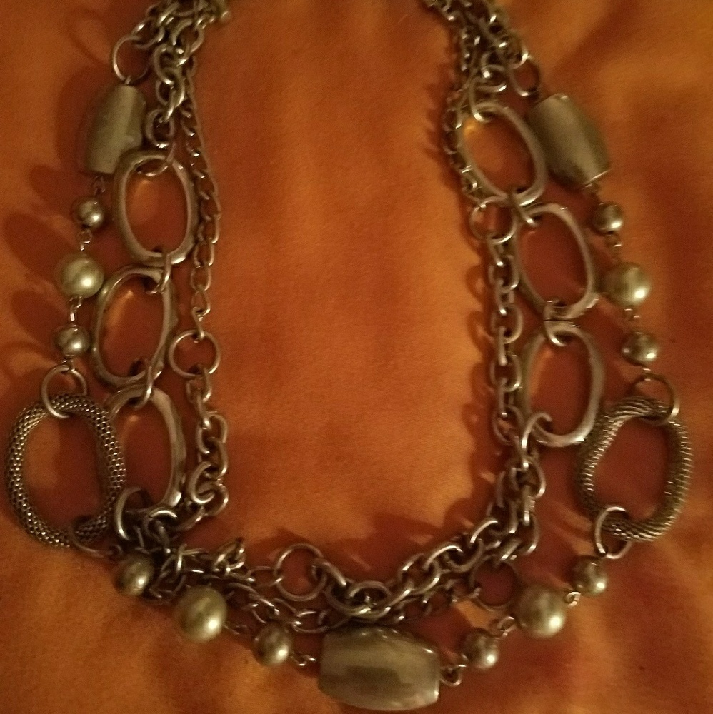 Silver Pemier Jewelry Necklace