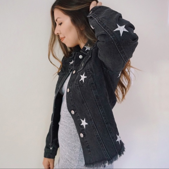 ⭐️ LAST ONE ⭐️ STAR GIRL Denim Jacket - Picture 4 of 5