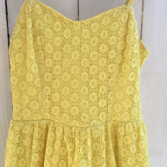 Mossimo - Picture 2 of 5