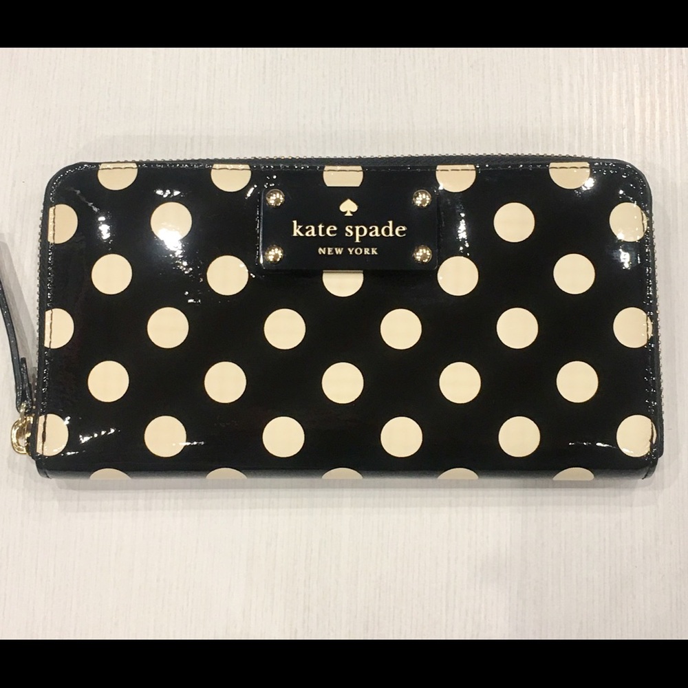*Brandnew* Kate Spade Polka-Dot Wallet