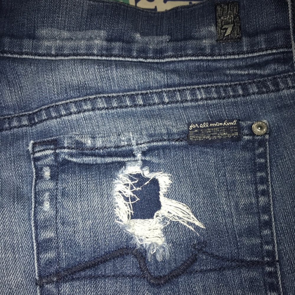 7 for all mankind shorts size 32