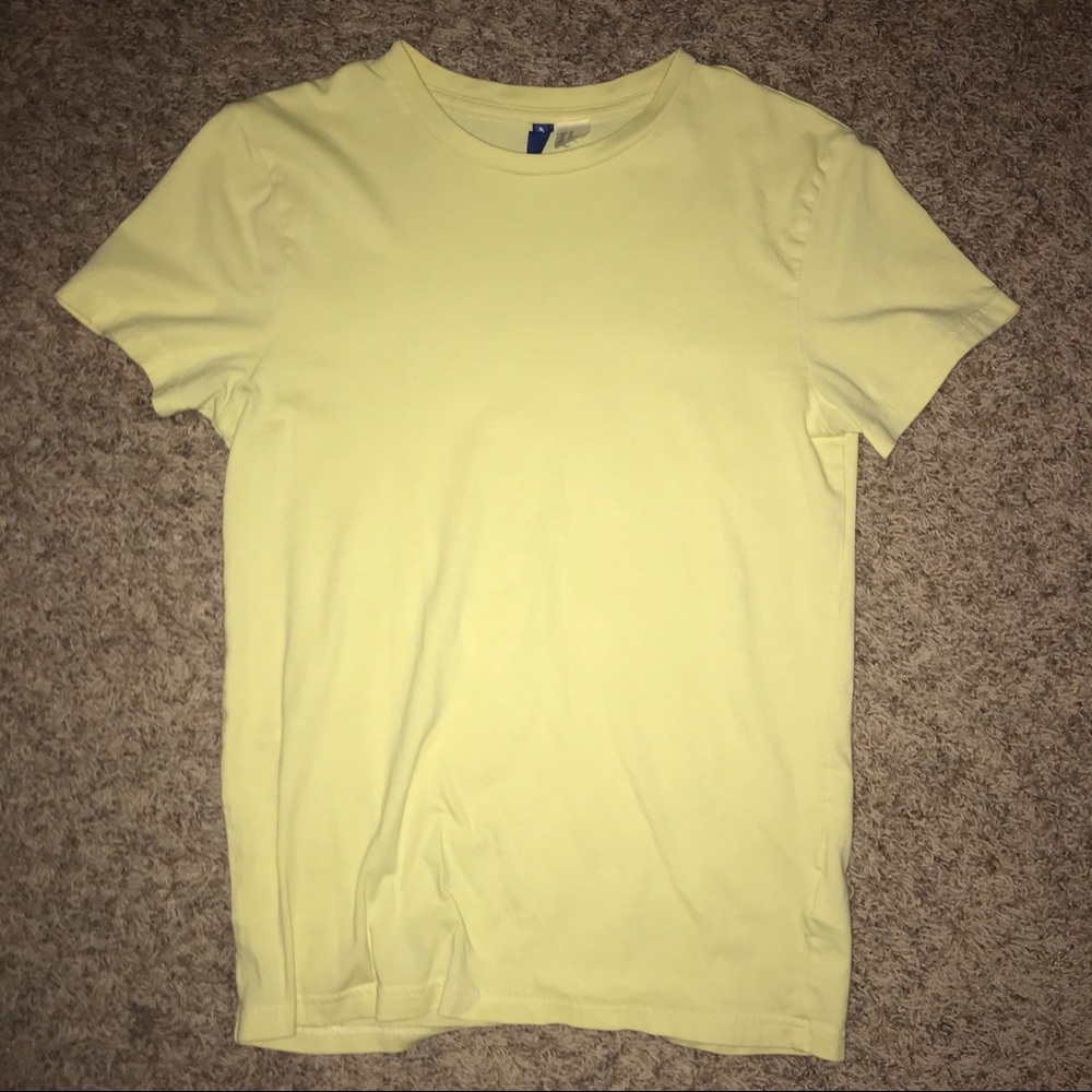 yellow tee
