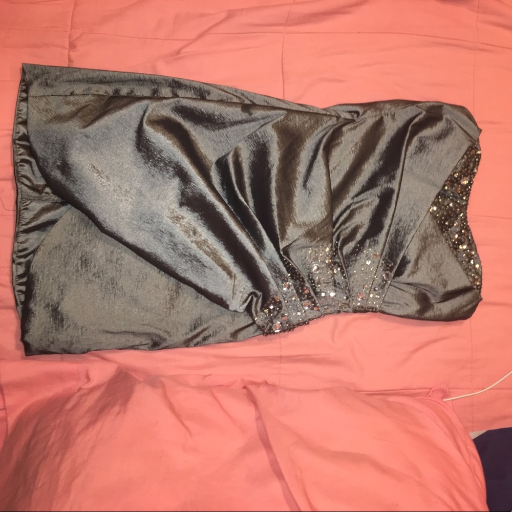 FORMAL BODYCON DRESS
