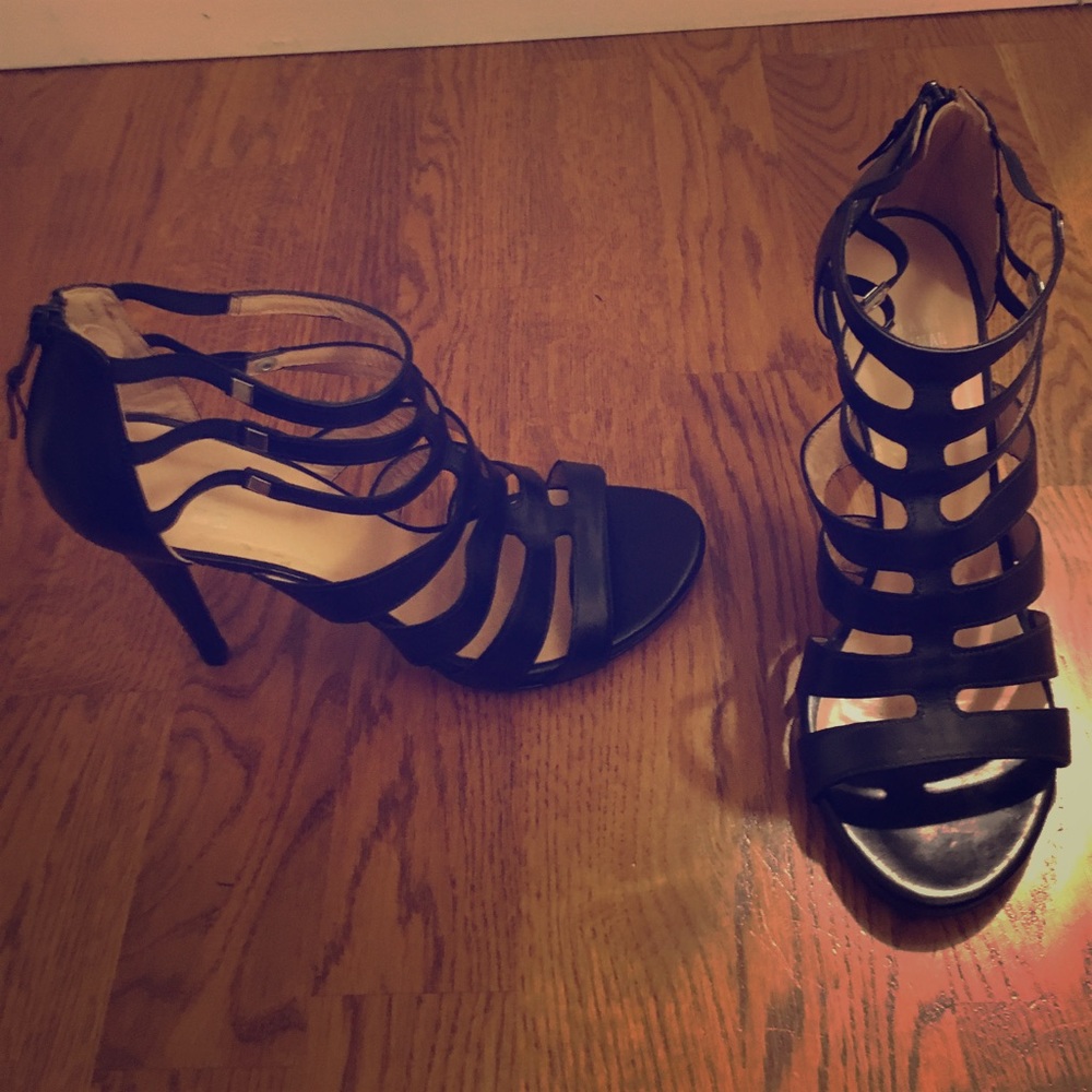 Stuart Weitzman Cage Heel Black