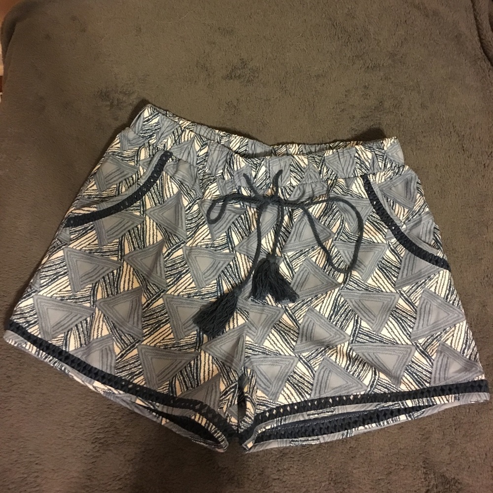 High wasted Shorts