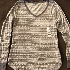 Gray & White Long Sleeve. Old Navy Tags On XL