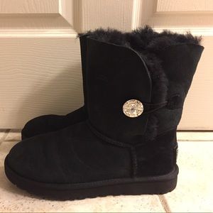 New black Ugg boots US size 8