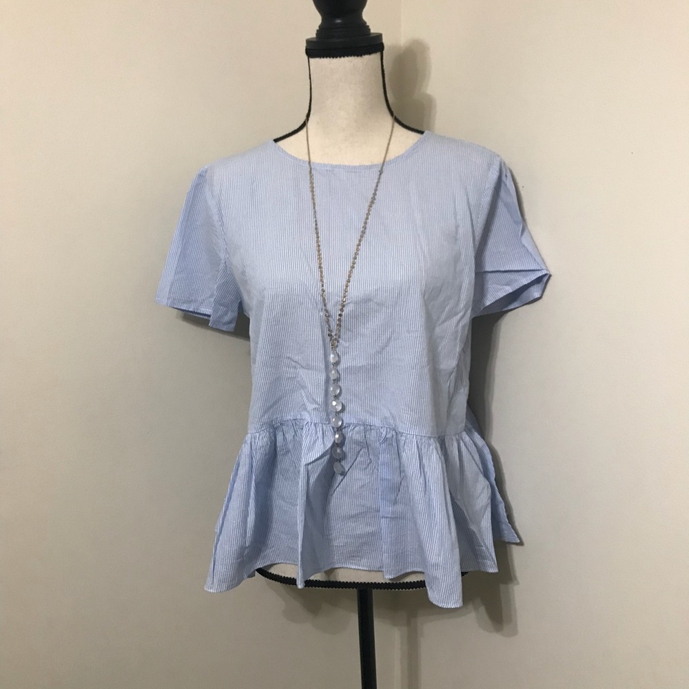 ✨Pinstripe Bows Top✨