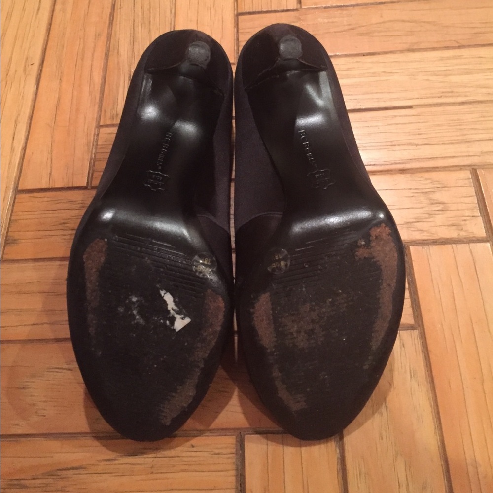 BCBGirls Heels Black Satin with Patent Trim 38.5 - Picture 4 of 5