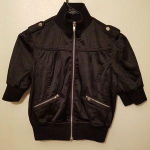 Waist coat half sleeves with collar