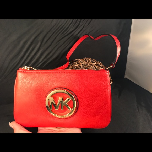 Ew Michael Kors bright burn orange purses!!! - Picture 2 of 8