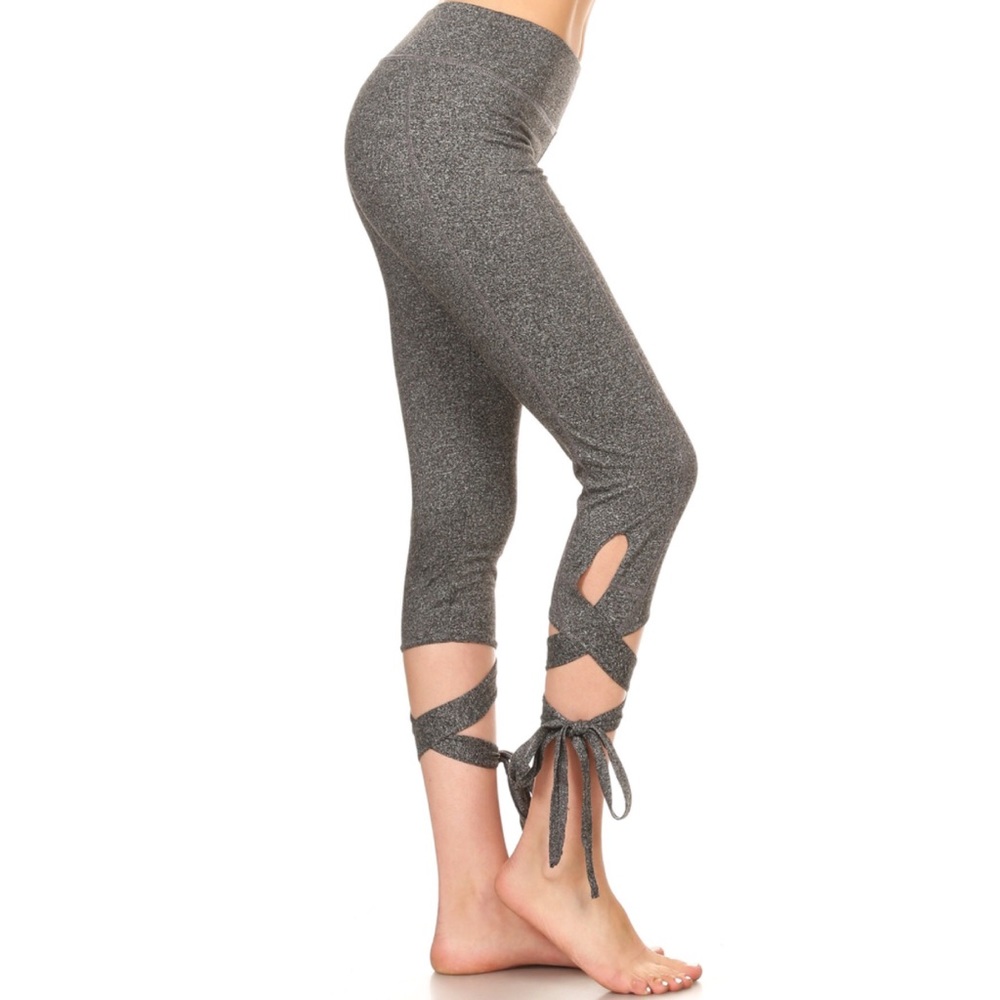 Dancer style yoga crop leggings