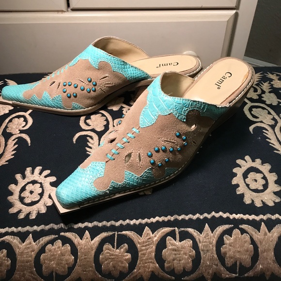 Item #148 Slip-on Mules for the unconventional Cowgirl - Picture 4 of 5