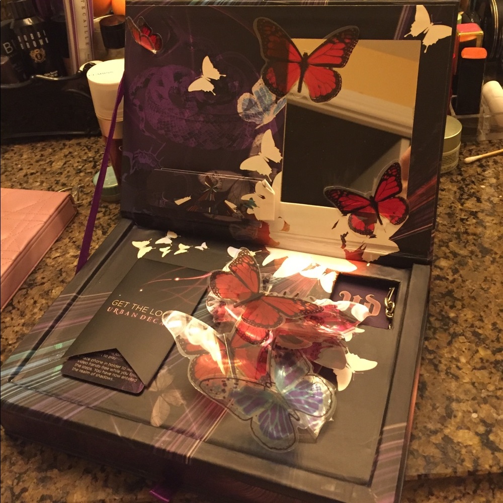 Urban Decay Eyeshadows limited edition