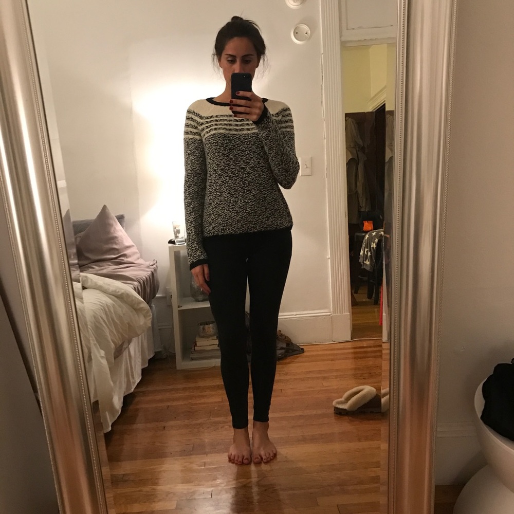 Cozy Lou & Grey Sweater 🕊