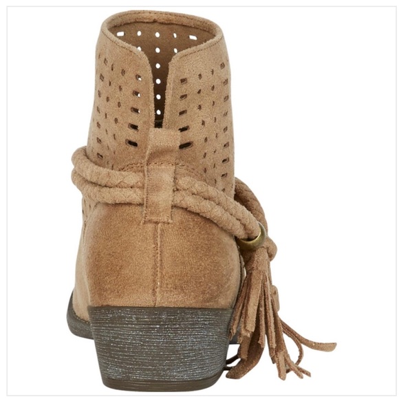 Boho Wrap Around Tassel Ankle Boots - Picture 6 of 7