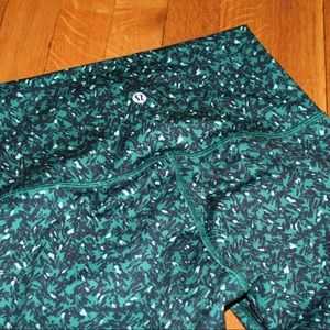 Lululemon green-patterned, high-wasted leggings