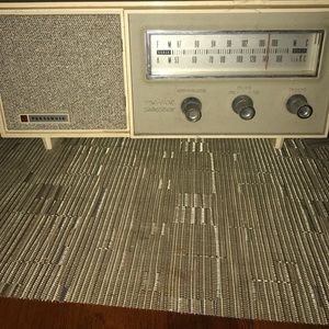Vintage Panasonic Radio WORKS Model RE-6137 Fm-Am