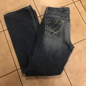 Buckle jeans