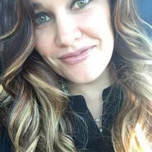 Meet your Posher, Whitney