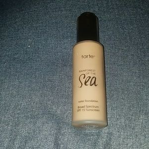 Tarte rainforest of the sea water foundation Tarte rainforest of the sea water foundation