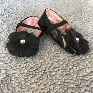 Stuart Weitzman black dress shoes