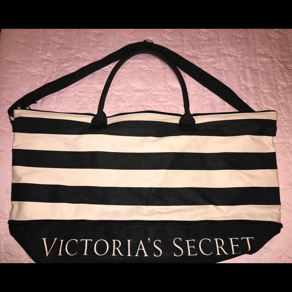 VS overnight bag EUC