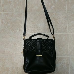 Steve Madden Crossbody/Backpack Steve Madden Crossbody/Backpack