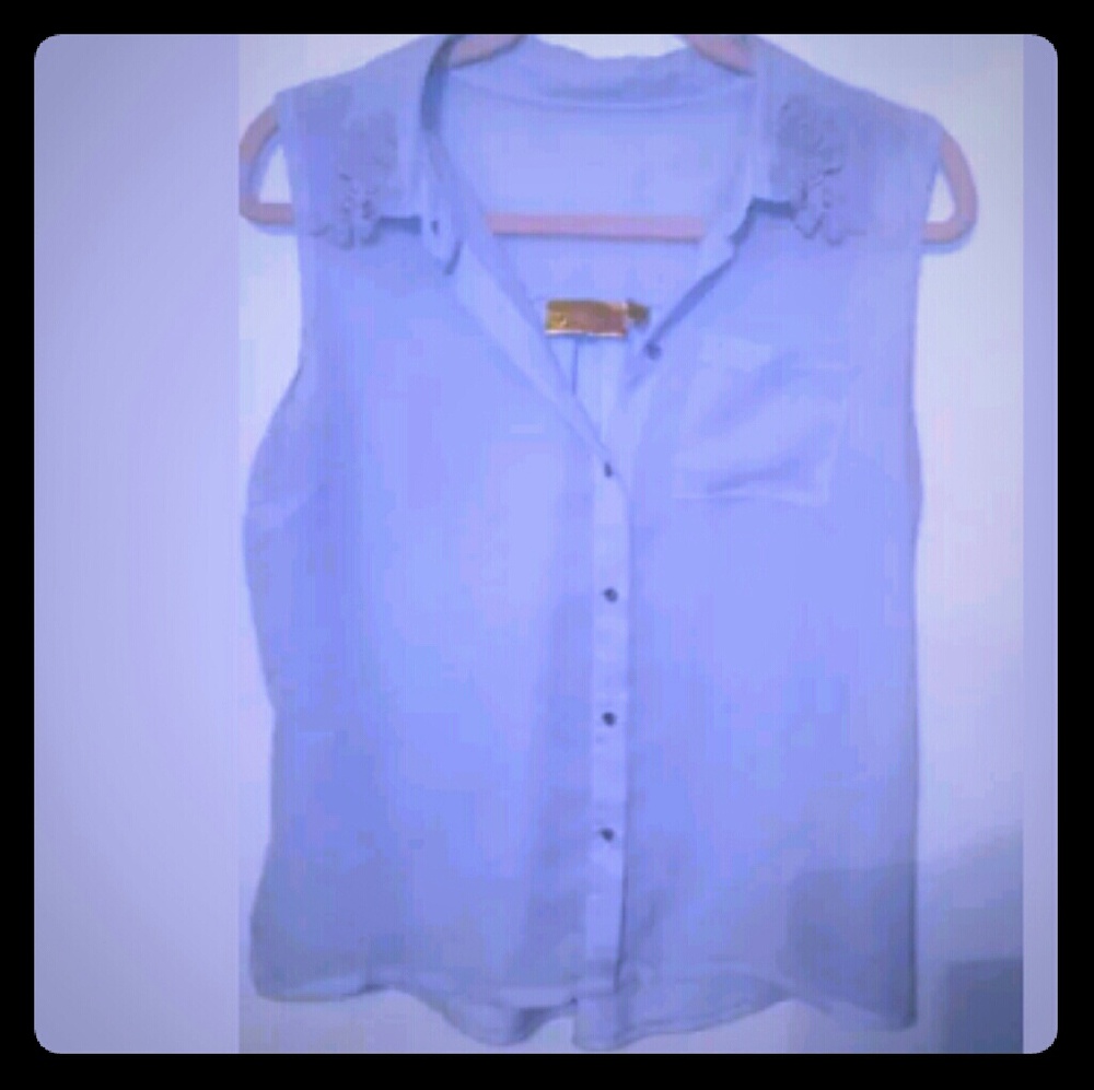 Vera Wang princess light blue tank