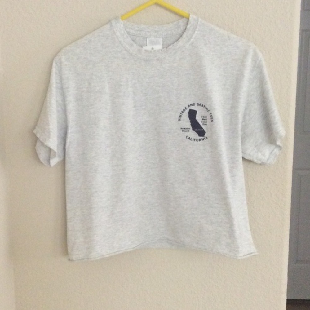 ✨SOLD ON MERC✨ Brandy Melville Aleena