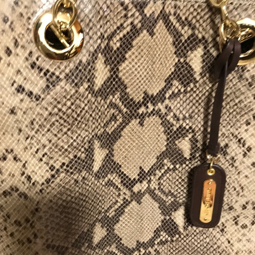 Cynthia Rowley bag!!!! - Picture 2 of 8