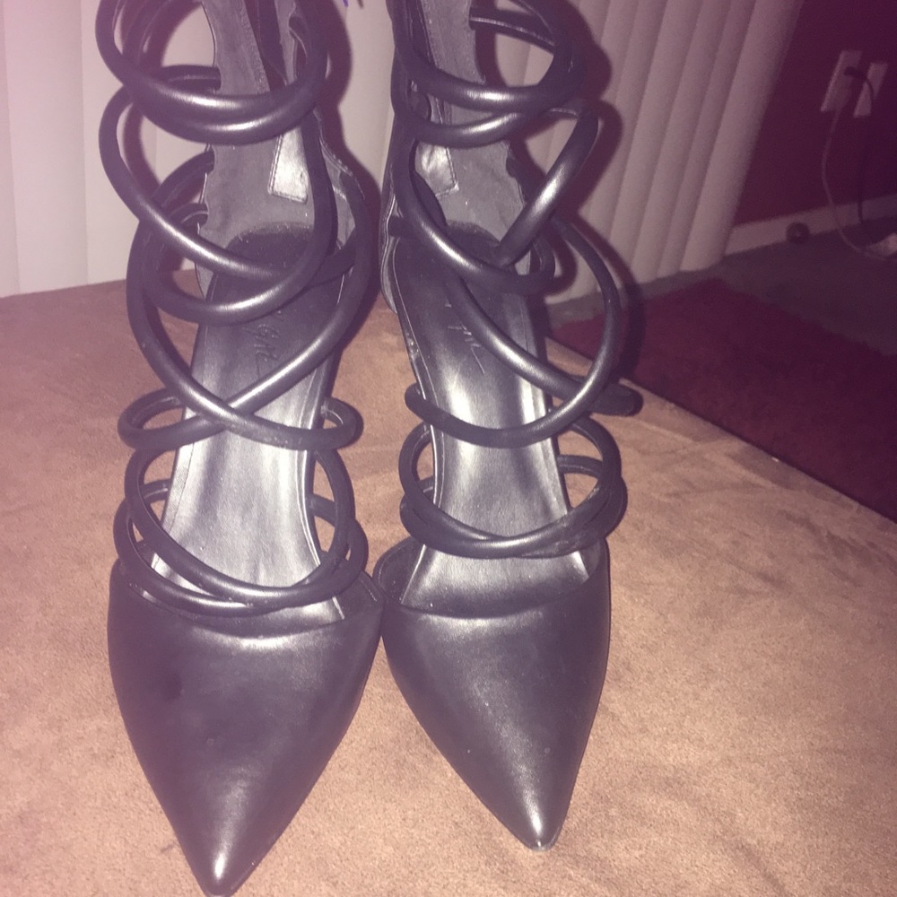 Nasty Gal Black scrappy heels