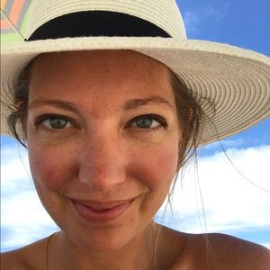 Meet your Posher, Candace