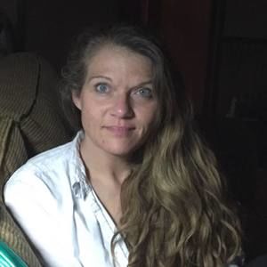 Meet your Posher, Tonia