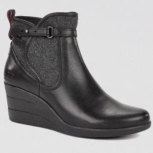 UGG BLACK AND GREY EMALIE WEDGE ANKLE BOOTIES