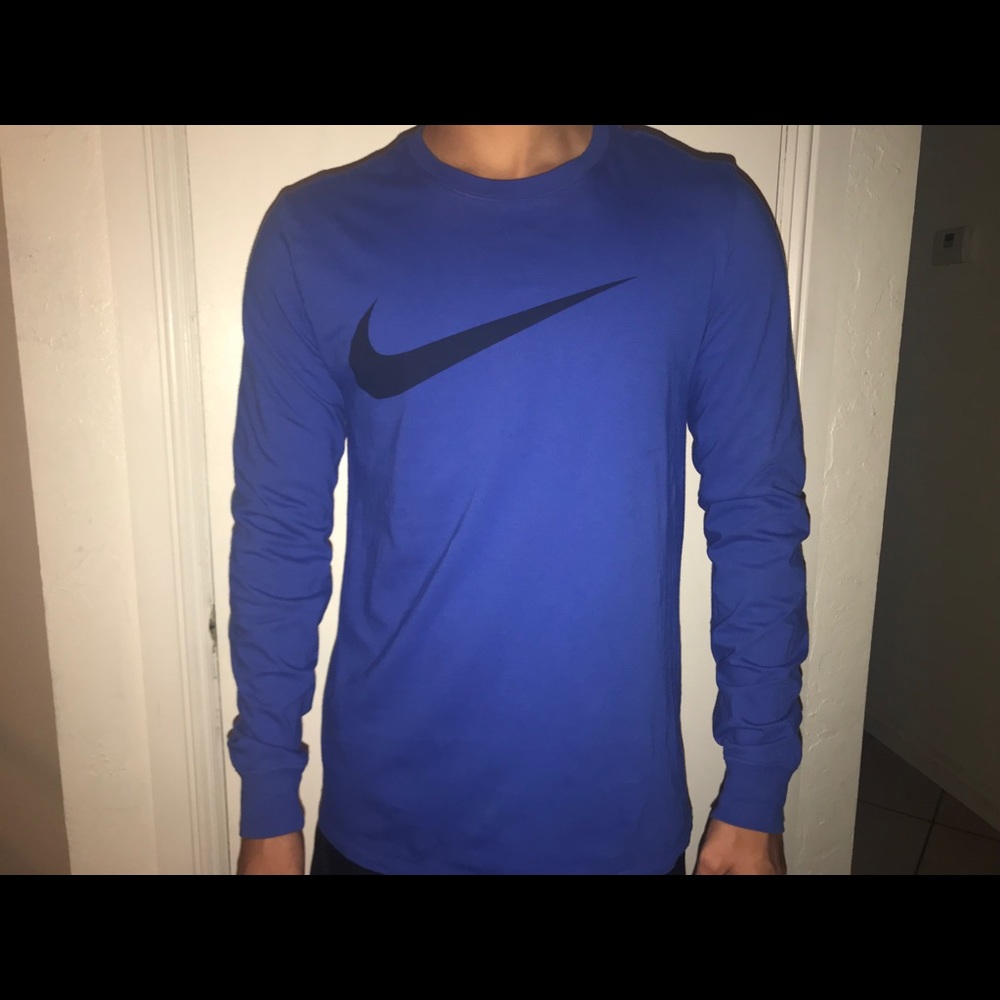 Nike long sleeve shirt