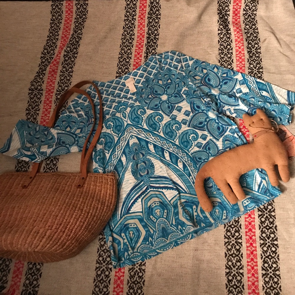 Chico's top blue white print 3/4 sleeve sz 2