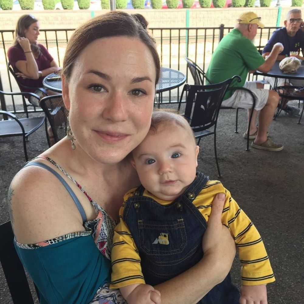 Meet your Posher, Carrie