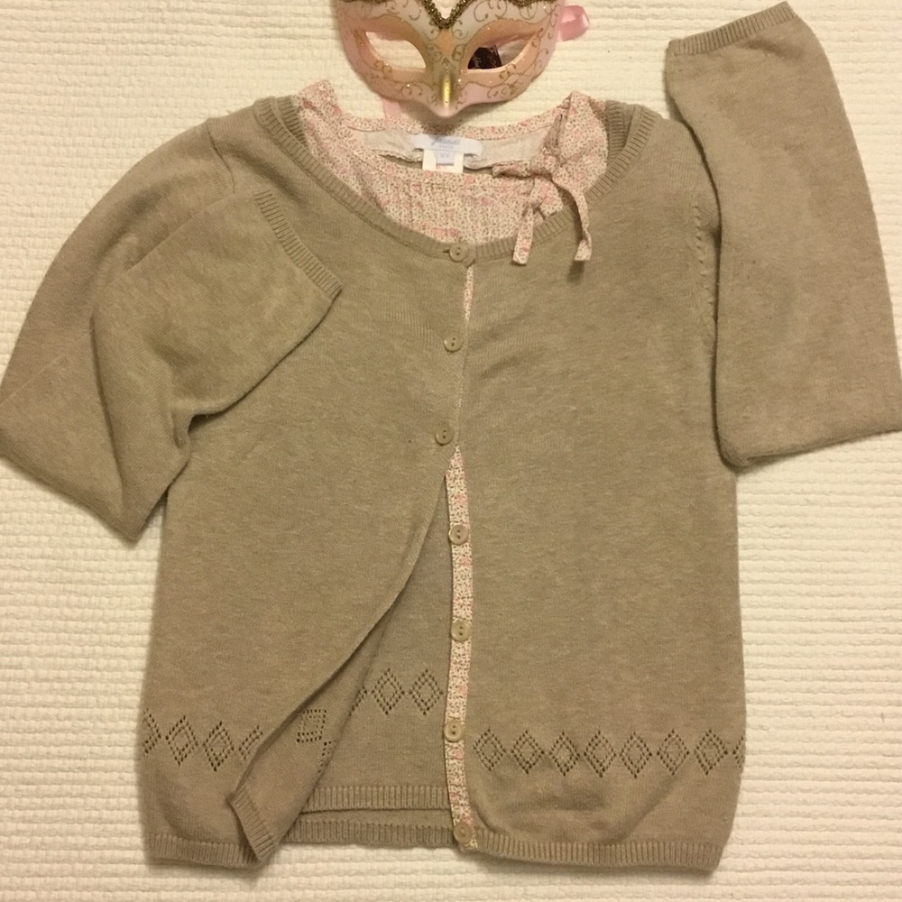 Beautiful set of twins sweaters silk and cotton