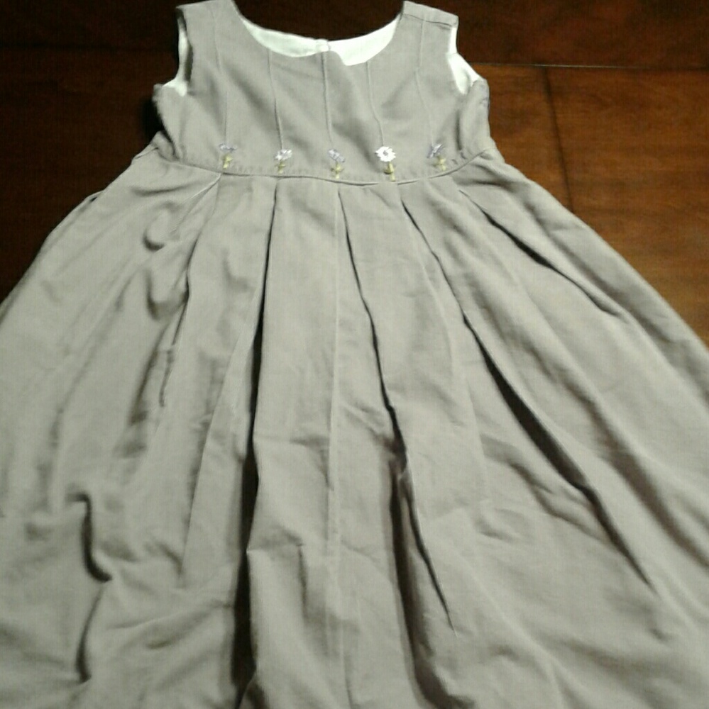 Strasburg sz 7 purple corduroy dress euc flowers