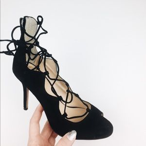 ✨NEW Vince Camino Black Sexy Strappy heels  9 ✨