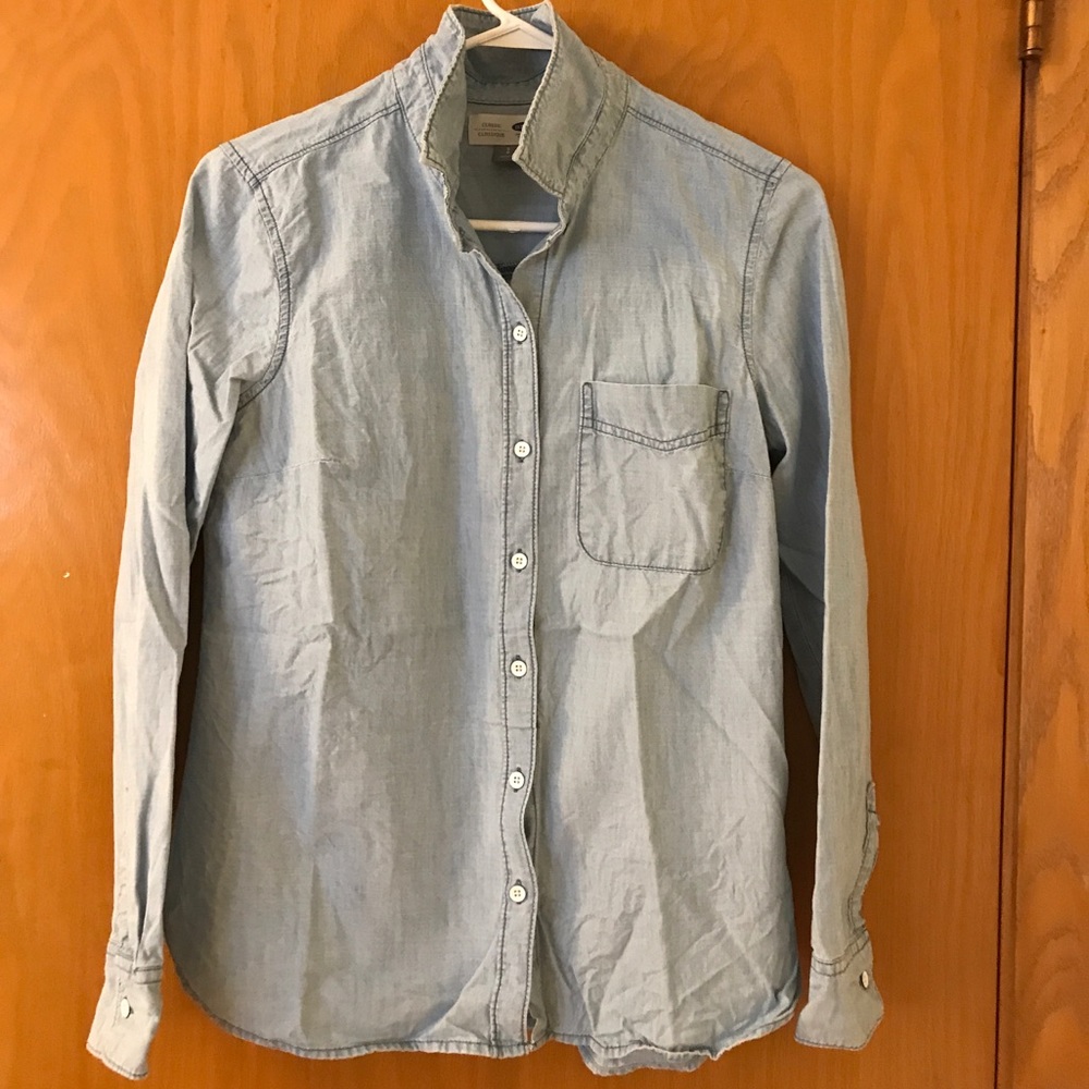 Old Navy chambray button down top