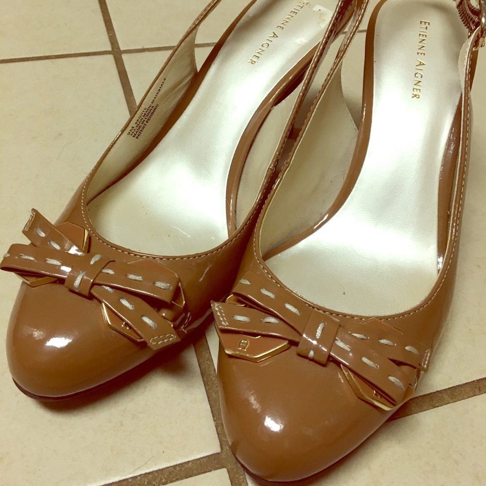 Etienne Aigner Bronte Bow Slingback Heels: Sz 9