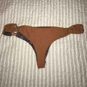 Acacia Swimwear Maui Mud Crochet Bikini bottom M