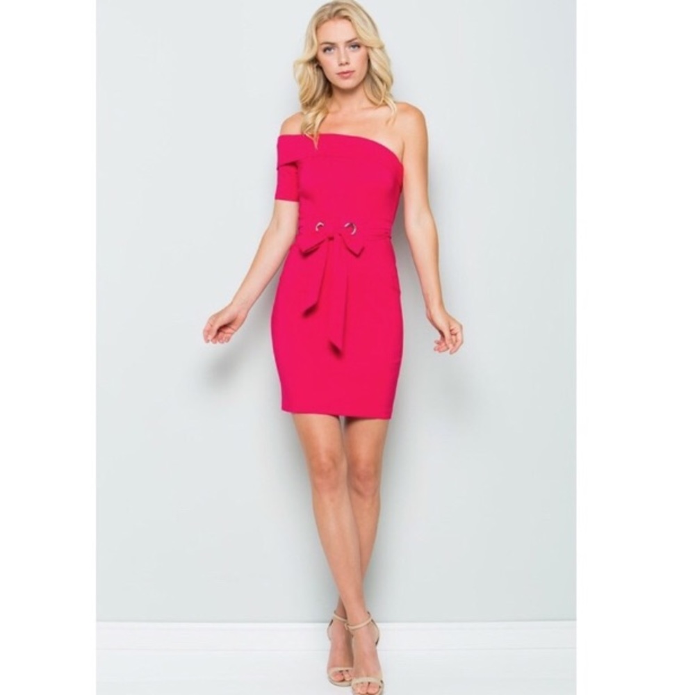 💐NWT Black One Shoulder Belted Dress - Picture 4 of 4